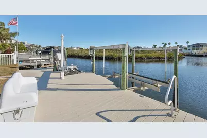 6026 Seaside Drive, New Port Richey, FL 34652 - Photo 3
