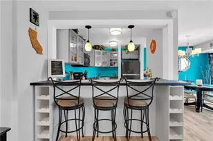 3315 58th Ave S, Saint Petersburg, FL 33712 - Photo 7