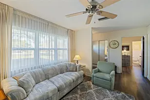 6121 58th St N, Saint Petersburg, FL 33709 - Photo 7