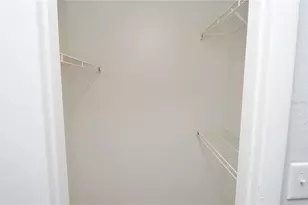 8722 Mallard Reserve Dr, Tampa, FL 33614 - Photo 21