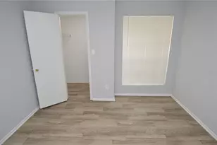 8722 Mallard Reserve Dr, Tampa, FL 33614 - Photo 19