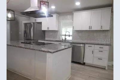 8421 N Orangeview Avenue, Tampa, FL 33617 - Photo 17