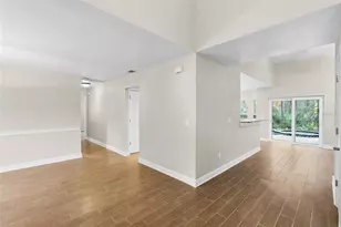 16105 Cambria Ct, Tampa, FL 33647 - Photo 13