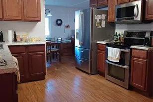 34604 Petunia Pl, Zephyrhills, FL 33541 - Photo 7