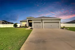 4435 Devinshire Fields Loop, Plant City, FL 33567 - Photo 1