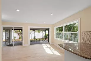 1331 Viewtop Dr, Clearwater, FL 33764 - Photo 13