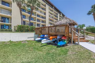 650 Island Way, Clearwater Beach, FL 33767 - Photo 33