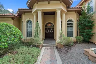 531 Isleworth Close, Tarpon Springs, FL 34688 - Photo 11