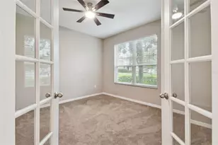 3530 Brook Crossing Dr, Brandon, FL 33511 - Photo 9