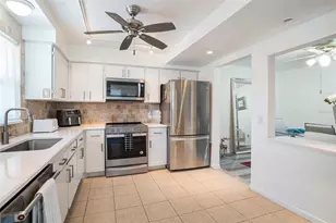 4455 Duhme Rd, Saint Petersburg, FL 33708 - Photo 5