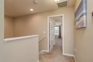 10493 Whittington Ct, Largo, FL 33773 - Photo 11