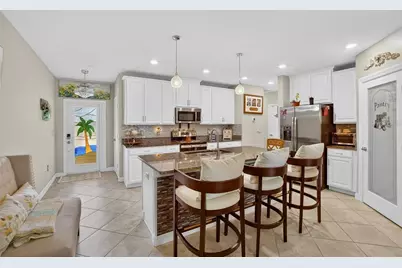 16909 April Plush Drive, Wimauma, FL 33598 - Photo 7