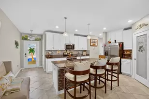 16909 April Plush Dr, Wimauma, FL 33598 - Photo 7