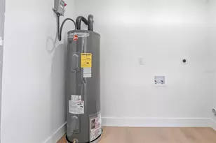 6529 S West Shore Circle, Tampa, FL 33616 - Photo 31