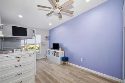 1826 Nebraska Avenue NE, Saint Petersburg, FL 33703 - Photo 27