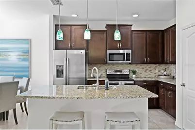 610 53rd Avenue N, Saint Petersburg, FL 33703 - Photo 9
