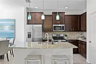 610 53rd Ave N, Saint Petersburg, FL 33703 - Photo 9
