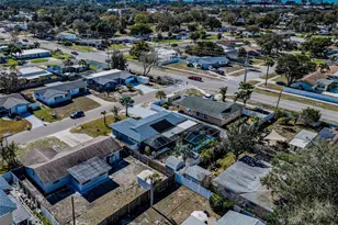 13963 Trinidad Dr, Seminole, FL 33776 - Photo 39