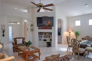 4054 Caddie Dr E, Bradenton, FL 34203 - Photo 3