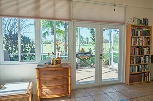 4054 Caddie Dr E, Bradenton, FL 34203 - Photo 9