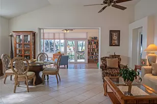 4054 Caddie Dr E, Bradenton, FL 34203 - Photo 7