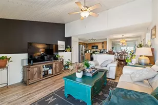 5754 Baywater Dr, Tampa, FL 33615 - Photo 11