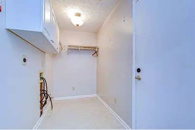 610 Chancellar Drive, Lutz, FL 33548 - Photo 29