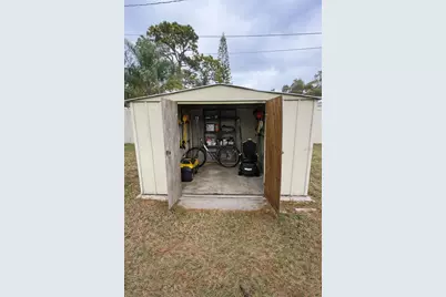 1713 59th Street S, Gulfport, FL 33707 - Photo 21