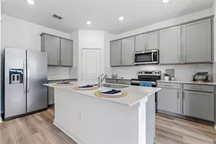 6950 SW 90th Ln, Ocala, FL 34476 - Photo 3
