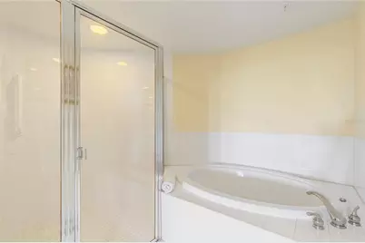 1180 Gulf Boulevard #202, Clearwater Beach, FL 33767 - Photo 21