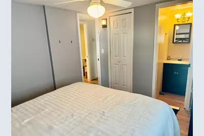 7901 N 40th Avenue N #21, Saint Petersburg, FL 33709 - Photo 17