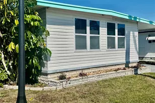 7901 N 40th Ave N, Saint Petersburg, FL 33709 - Photo 3