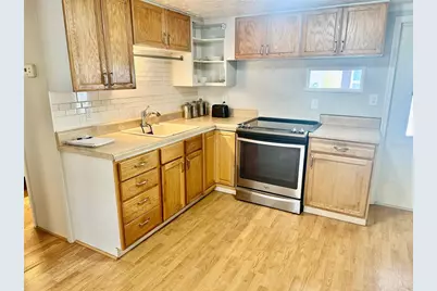 7901 N 40th Avenue N #21, Saint Petersburg, FL 33709 - Photo 9