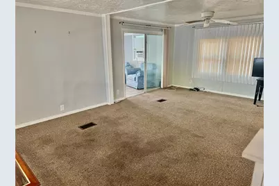 7901 N 40th Avenue N #21, Saint Petersburg, FL 33709 - Photo 7
