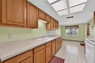 9120 Memorial Hwy, Tampa, FL 33615 - Photo 11