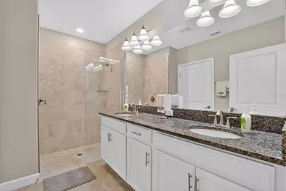 5328 Stoic Vale Drive, Wimauma, FL 33598 - Photo 15