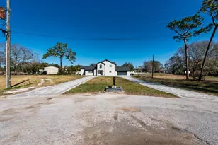 4110 Meadow Run Ln, Wesley Chapel, FL 33543 - Photo 37