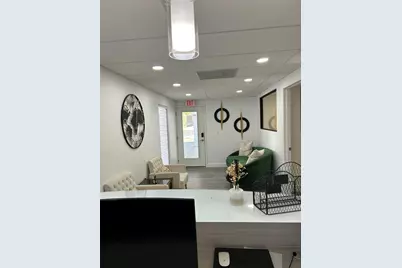 13302 Winding Oak Court, Tampa, FL 33612 - Photo 5