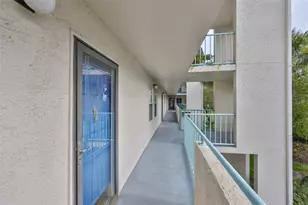 5567 Sea Forest Dr, New Port Richey, FL 34652 - Photo 5