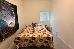 5602 Charles Dr, Tampa, FL 33619 - Photo 15