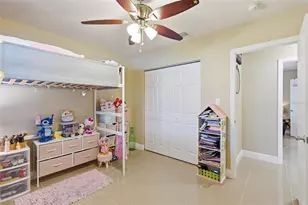 7806 N Albany Ave, Tampa, FL 33604 - Photo 25