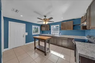 205 2nd Ave SE, Ruskin, FL 33570 - Photo 7