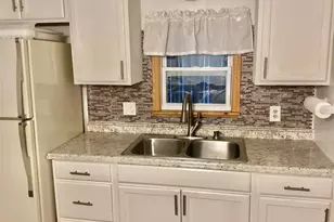 38618 Remora Ave, Zephyrhills, FL 33542 - Photo 3