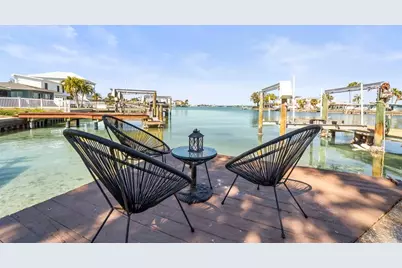402 161st Avenue, Redington Beach, FL 33708 - Photo 5