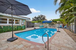 13233 88th Ave, Seminole, FL 33776 - Photo 37