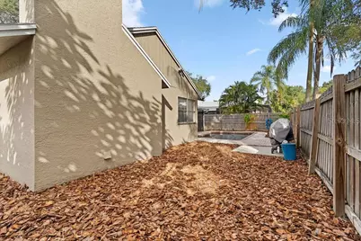 1963 Cobblestone Way, Clearwater, FL 33760 - Photo 25