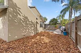 1963 Cobblestone Way, Clearwater, FL 33760 - Photo 25