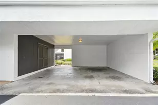 14135 Cypress Cir, Tampa, FL 33618 - Photo 39