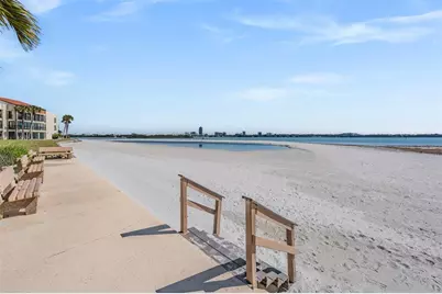 855 Bayway Boulevard #903, Clearwater Beach, FL 33767 - Photo 5