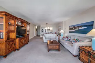 855 Bayway Blvd, Clearwater Beach, FL 33767 - Photo 15